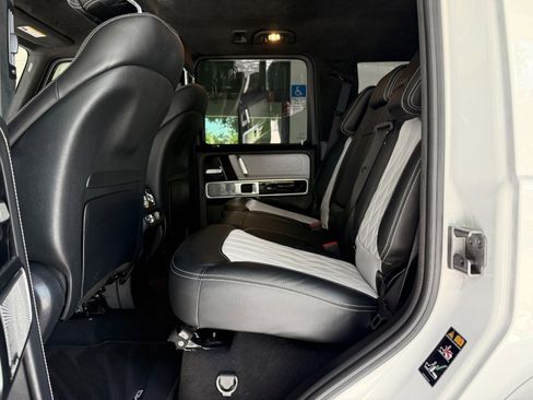 Used 2021 Mercedes-Benz G 550 image 26