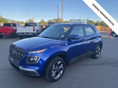 Used 2023 Hyundai Venue Limited w/ Cargo Package