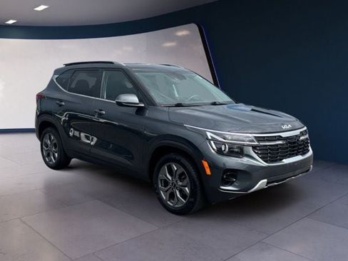 Certified 2024 Kia Seltos S AWD/4WD image 7