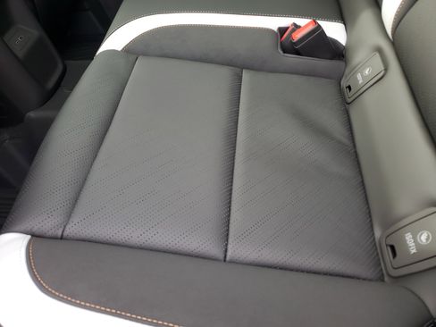 New 2026 Buick Envision Sport Touring image 32