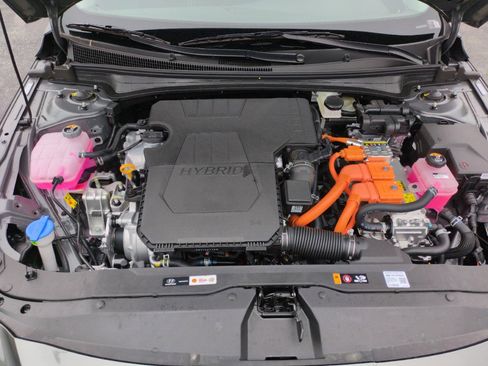 New 2026 Hyundai Elantra Hybrid FWD image 47