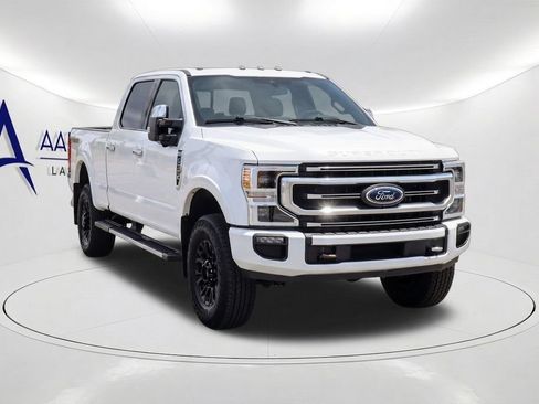 Used 2022 Ford F350 Platinum w/ Tremor Off-Road Package AWD/4WD image 3