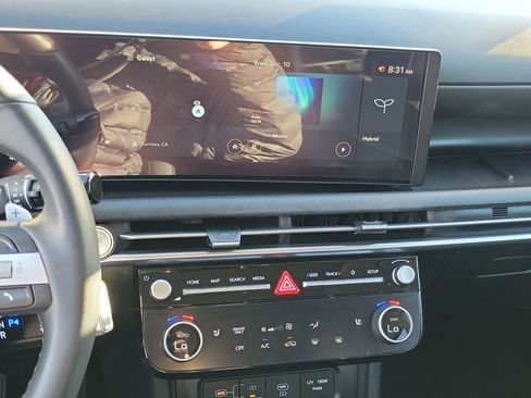 Certified 2025 Hyundai Tucson SEL image 11