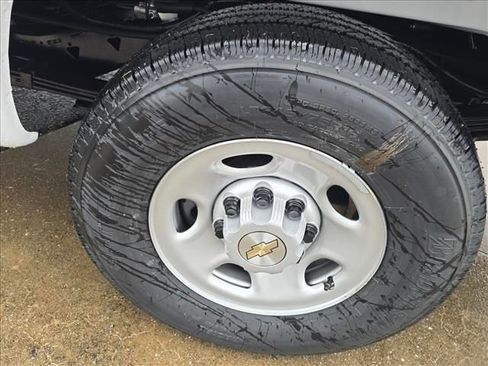 New 2025 Chevrolet Express 2500 w/ Driver Convenience Package image 15