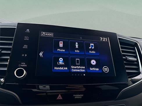 Used 2023 Honda Ridgeline Sport image 16