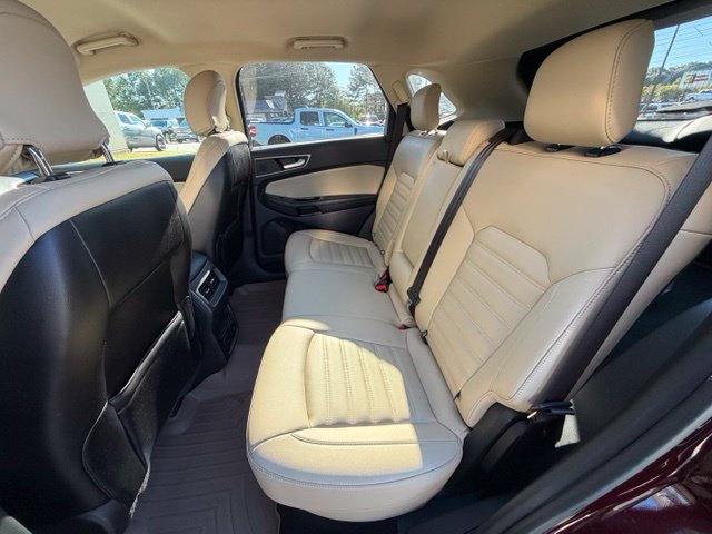 Used 2019 Ford Edge SEL w/ Equipment Group 201A FWD image 17