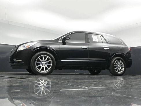 Used 2016 Buick Enclave Leather AWD/4WD image 26