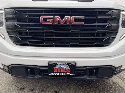 New 2026 GMC Sierra 1500 Elevation image 63