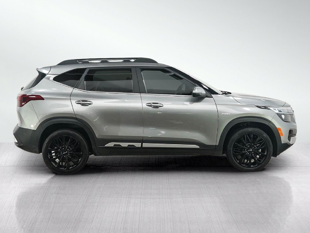 Used 2023 Kia Seltos Nightfall Edition AWD/4WD image 6