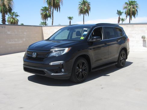 Certified 2022 Honda Pilot Special Edition image 1