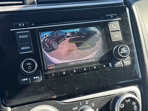 Used 2020 Honda Fit LX image 32