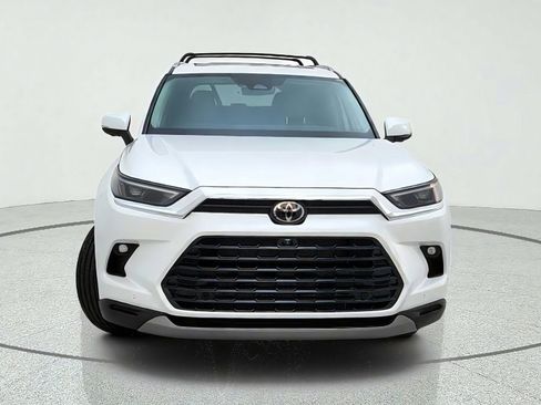 Used 2026 Toyota Grand Highlander FWD image 3
