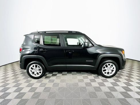Used 2022 Jeep Renegade Latitude image 13