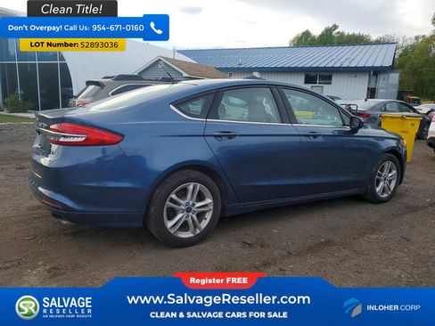 Used 2018 Ford Fusion SE w/ Fusion SE Technology Package FWD image 4