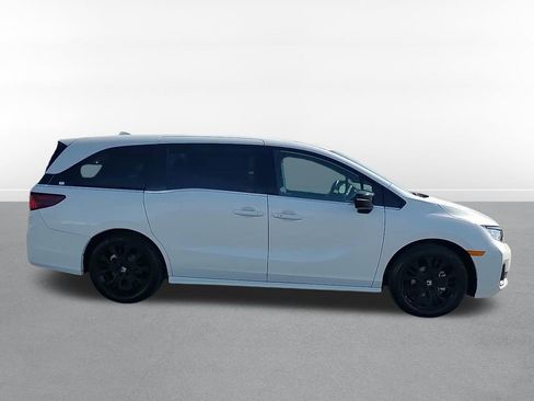 Used 2025 Honda Odyssey Sport-L image 4