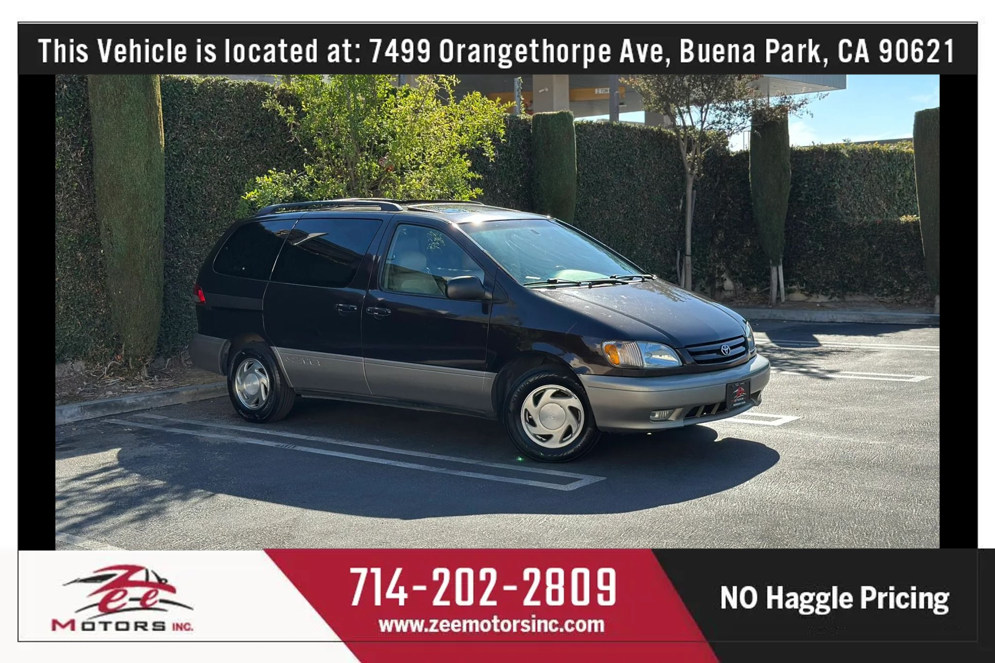 Used 2001 Toyota Sienna XLE w/ XLE Luxury Pkg FWD image 2