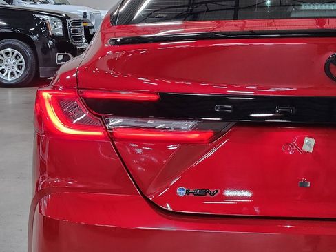 Used 2025 Toyota Camry XSE image 19