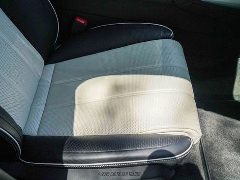 Used 2021 Bentley Bentayga image 64