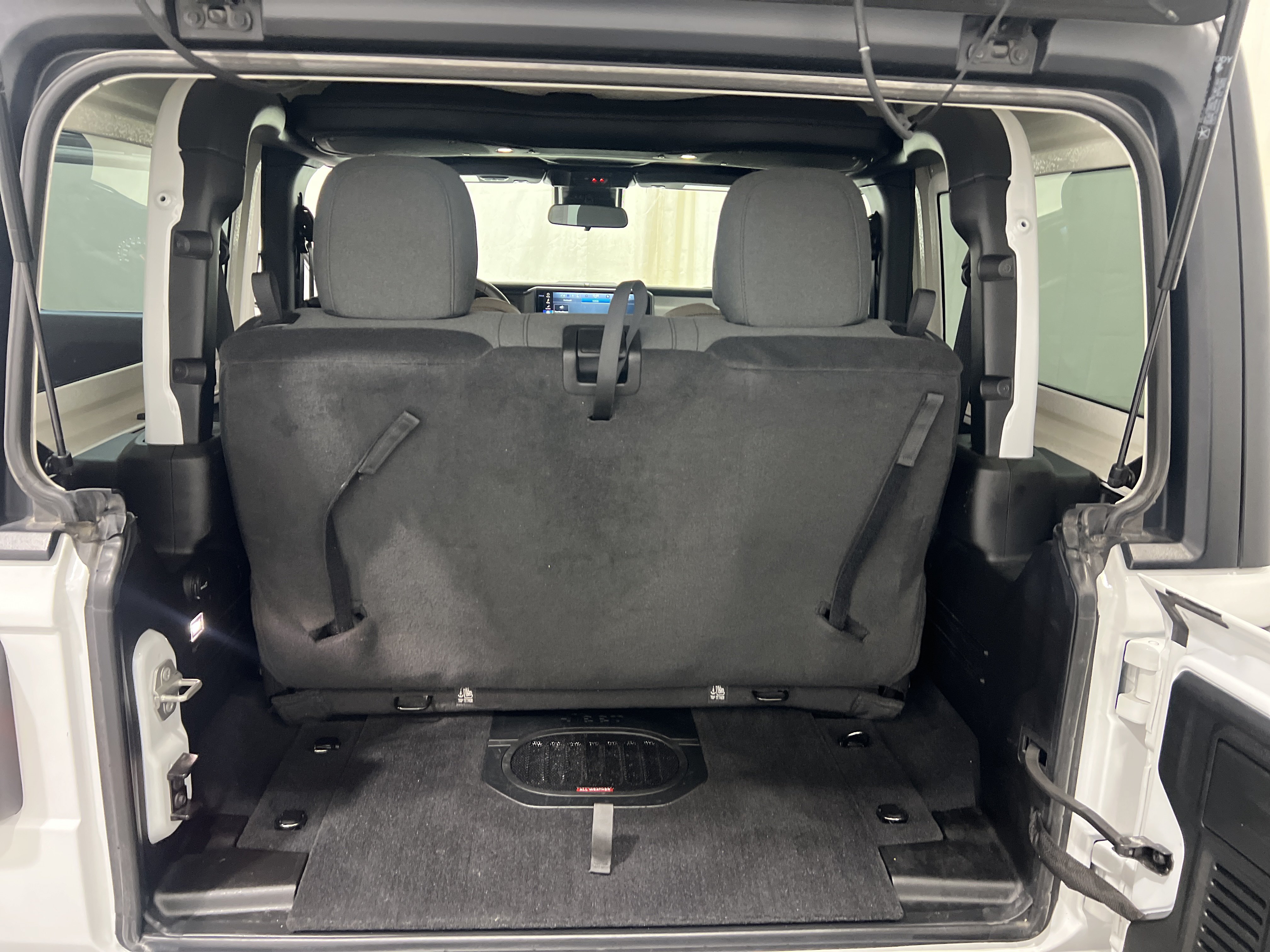 Used 2024 Jeep Wrangler Sport AWD/4WD image 12