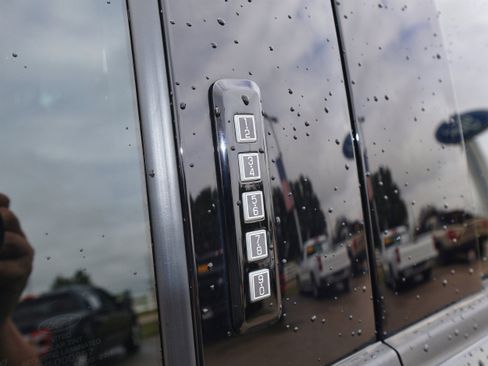 Used 2023 Ford F150 XLT w/ Equipment Group 302A High image 11