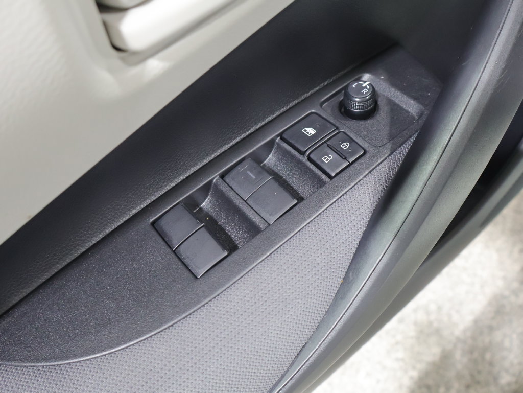Used 2024 Toyota Corolla LE w/ LE Convenience Package FWD image 14