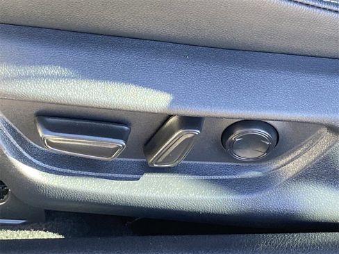 Certified 2025 Toyota Camry SE image 24