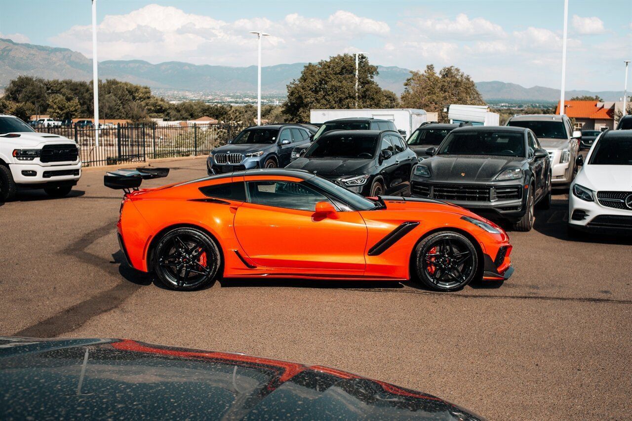 Used 2019 Chevrolet Corvette ZR1 RWD image 8