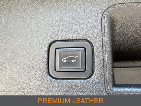 Used 2022 GMC Terrain AT4 w/ Infotainment Package II AWD/4WD image 9