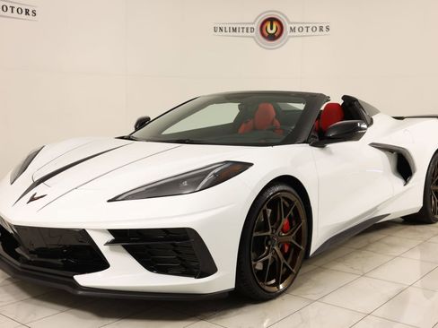 Used 2021 Chevrolet Corvette Stingray Preferred Conv w/ Z51 Performance Package RWD image 5