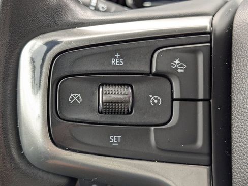 Used 2024 Chevrolet Silverado 3500 LT image 25