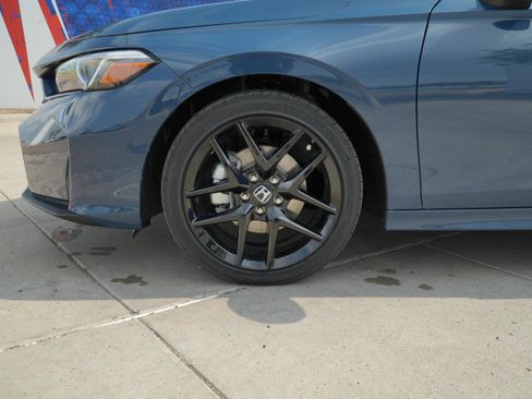 New 2026 Honda Civic FWD Hybrid Sedan image 10