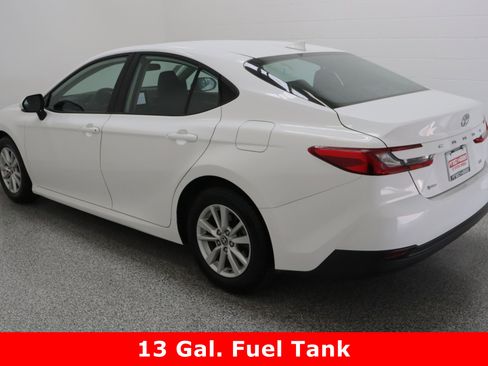 Used 2025 Toyota Camry LE FWD image 8