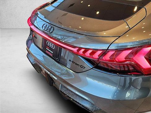 New 2026 Audi RS e-tron GT performance image 7