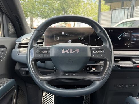Used 2024 Kia EV9 GT-Line AWD/4WD image 14