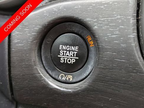 Certified 2018 Jeep Grand Cherokee Laredo RWD image 24