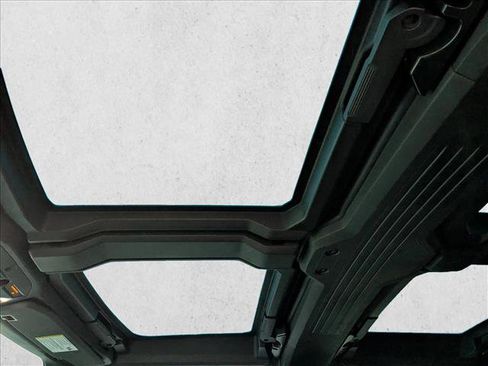 Used 2024 GMC Hummer EV 3X w/ Extreme Off-Road Package image 15