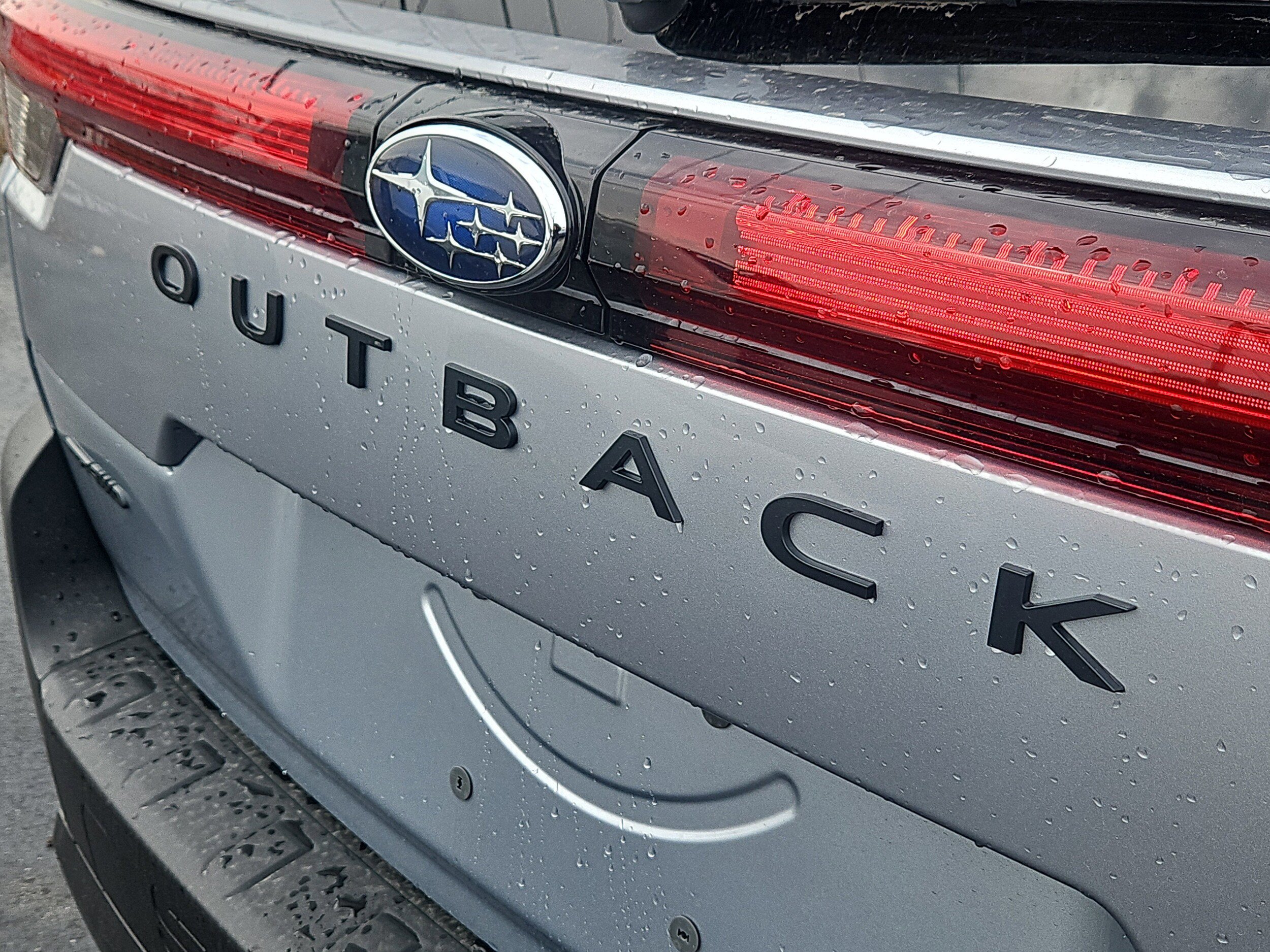 New 2026 Subaru Outback Limited AWD/4WD image 4