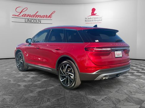 Certified 2024 Lincoln Corsair Reserve w/ Equipment Group 201A image 3