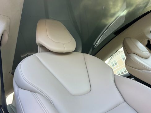 Used 2019 Tesla Model S 75D image 16