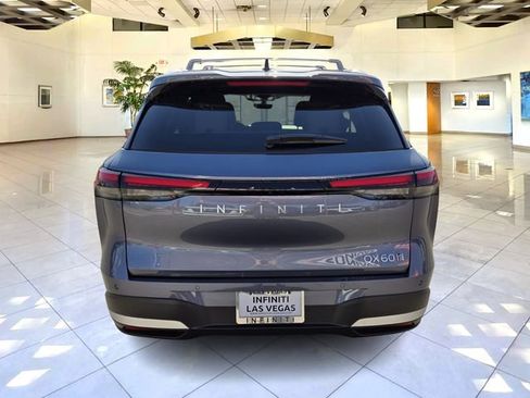 Certified 2026 INFINITI QX60 Luxe w/ Cargo Package image 6