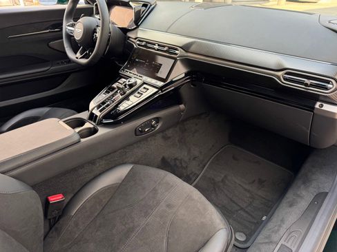 New 2026 Aston Martin V8 Vantage Coupe image 17