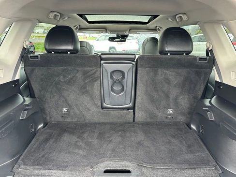 Used 2020 Nissan Rogue SL w/ Premium Package image 18