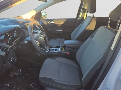 Used 2018 Ford Escape SE w/ SE Sync 3 Package image 10