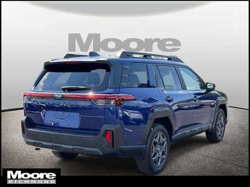 Used 2026 Subaru Outback Premium AWD/4WD image 2