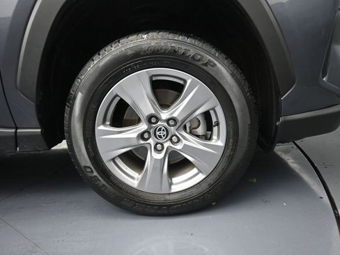 Used 2025 Toyota RAV4 XLE image 5