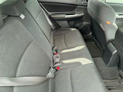 Used 2017 Subaru Crosstrek 2.0i Premium AWD/4WD image 18
