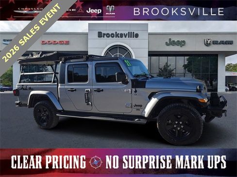 Used 2021 Jeep Gladiator Sport image 1