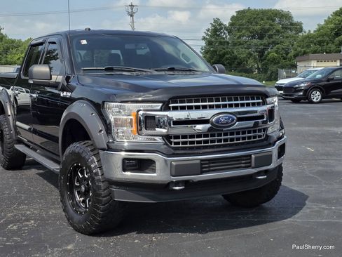 Used 2018 Ford F150 XLT w/ Equipment Group 302A Luxury AWD/4WD image 9