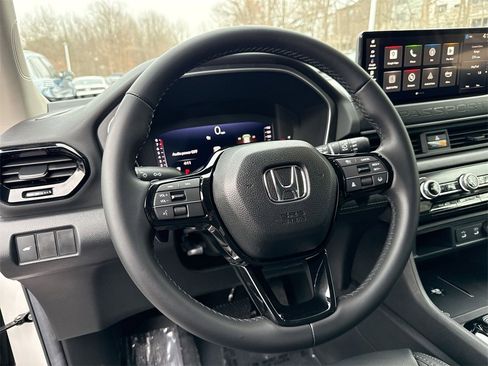 Used 2026 Honda Passport RTL image 11