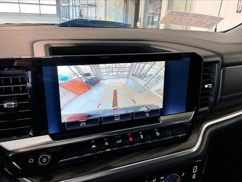 Used 2023 Chevrolet Silverado 1500 RST w/ True North Edition Plus AWD/4WD image 19